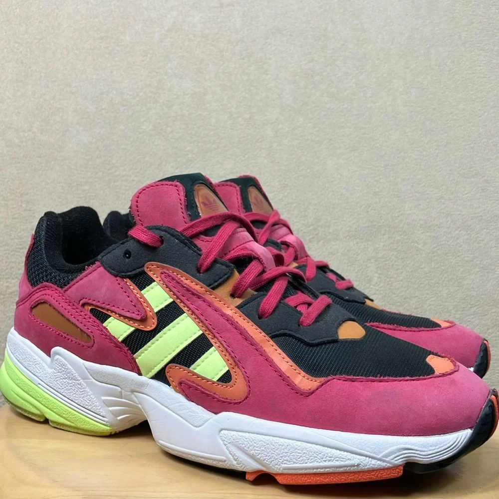 Adidas YUNG-96 Chasm Athletic Sneaker Shoes EE7550‎ Women's Size 6.5